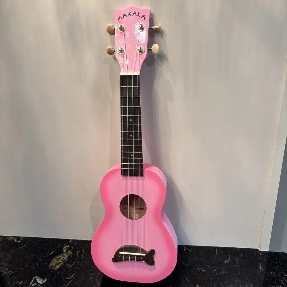 MAKALA MK-SD Soprano Ukulele MK-SD/PKBURST